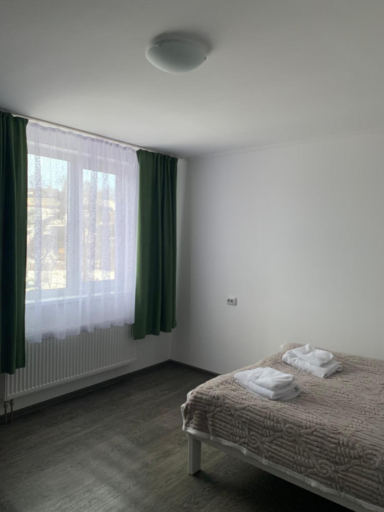 Серце Карпат Hotel ยาซินยา ภายนอก รูปภาพ